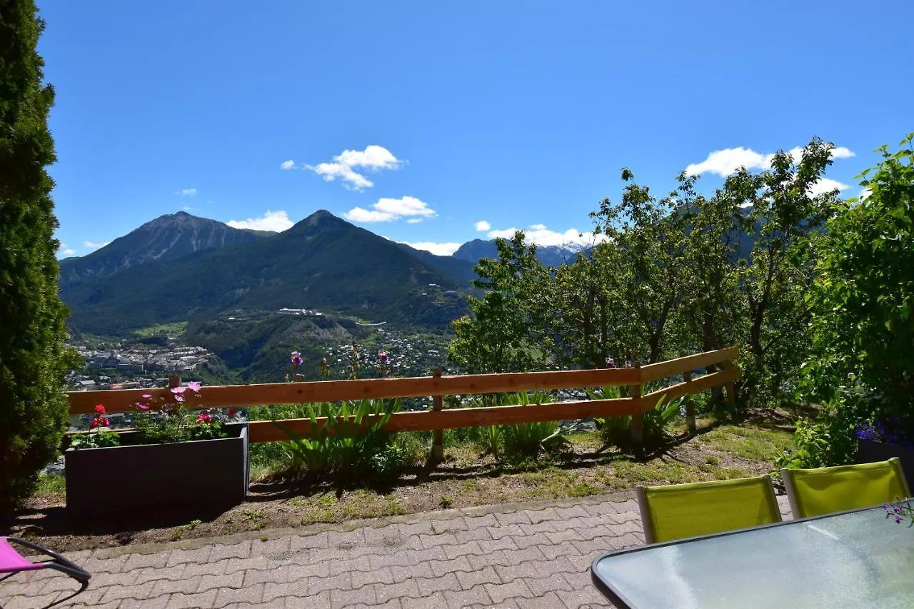 Puy-Saint-Pierre Chalet Serre Chevalier Avec Vue Exceptionnelle 0*,  צרפת